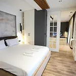 Apartament Miku Apartment-luxurious 2bd Private Parking *