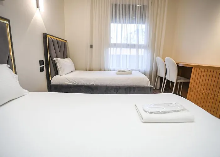 Miku Apartment-luxurious 2bd Private Parking