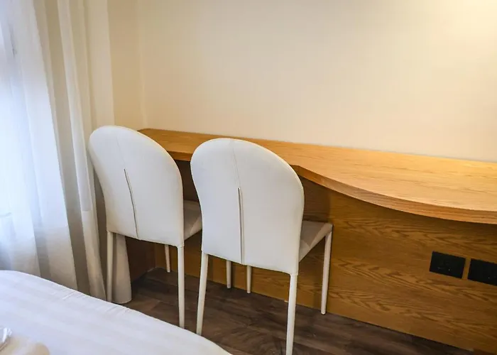 Miku Apartment-luxurious 2bd Private Parking *