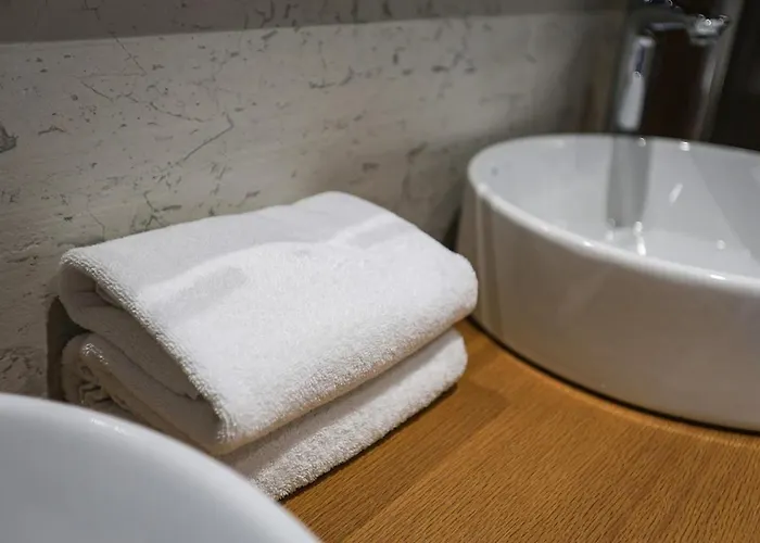 Apartment Miku Apartment-luxurious 2bd Private Parking *