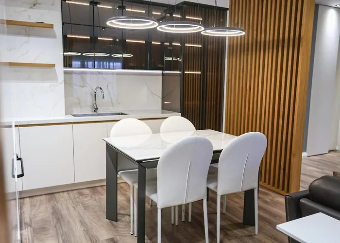 Apartment Miku Apartment-luxurious 2bd Private Parking Tirana