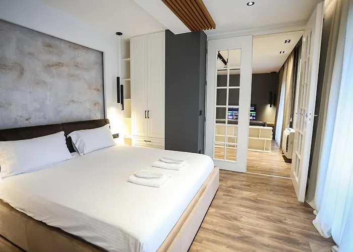 Apartment Miku Apartment-luxurious 2bd Private Parking *